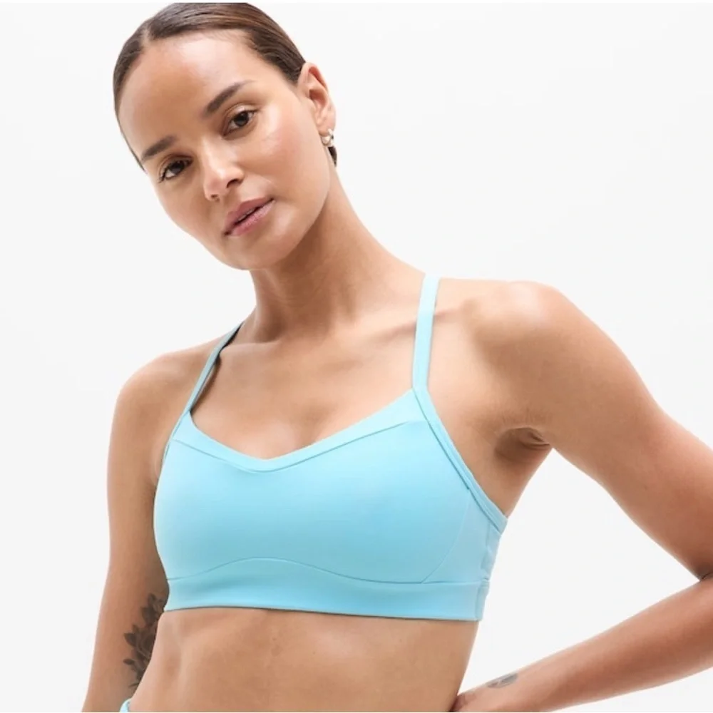 NWT Athleta Vital Aqua Bra Sz Large (Best for A-C Cups)